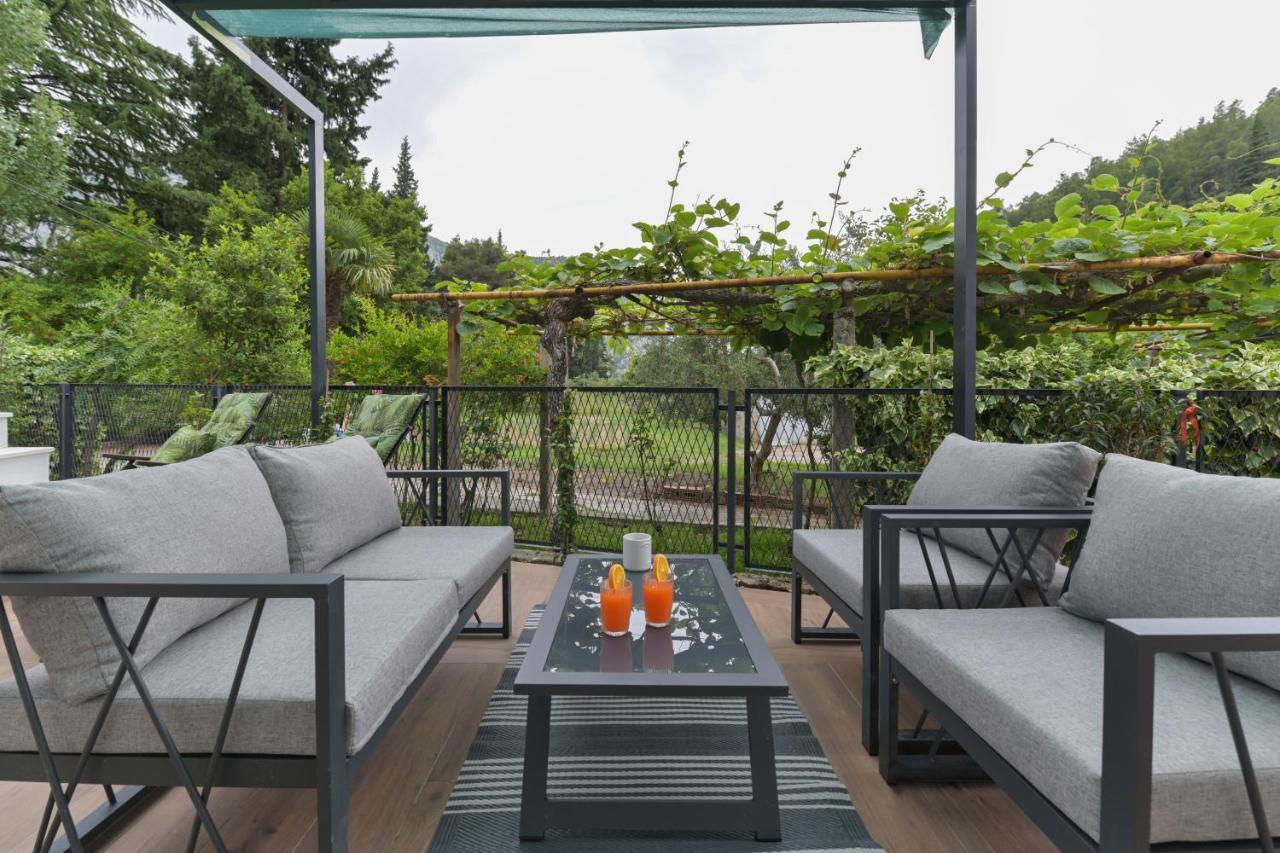 Holiday Home Greystone Omiš Kültér fotó