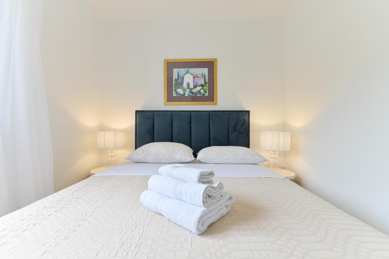 Holiday Home Greystone Omiš Kültér fotó