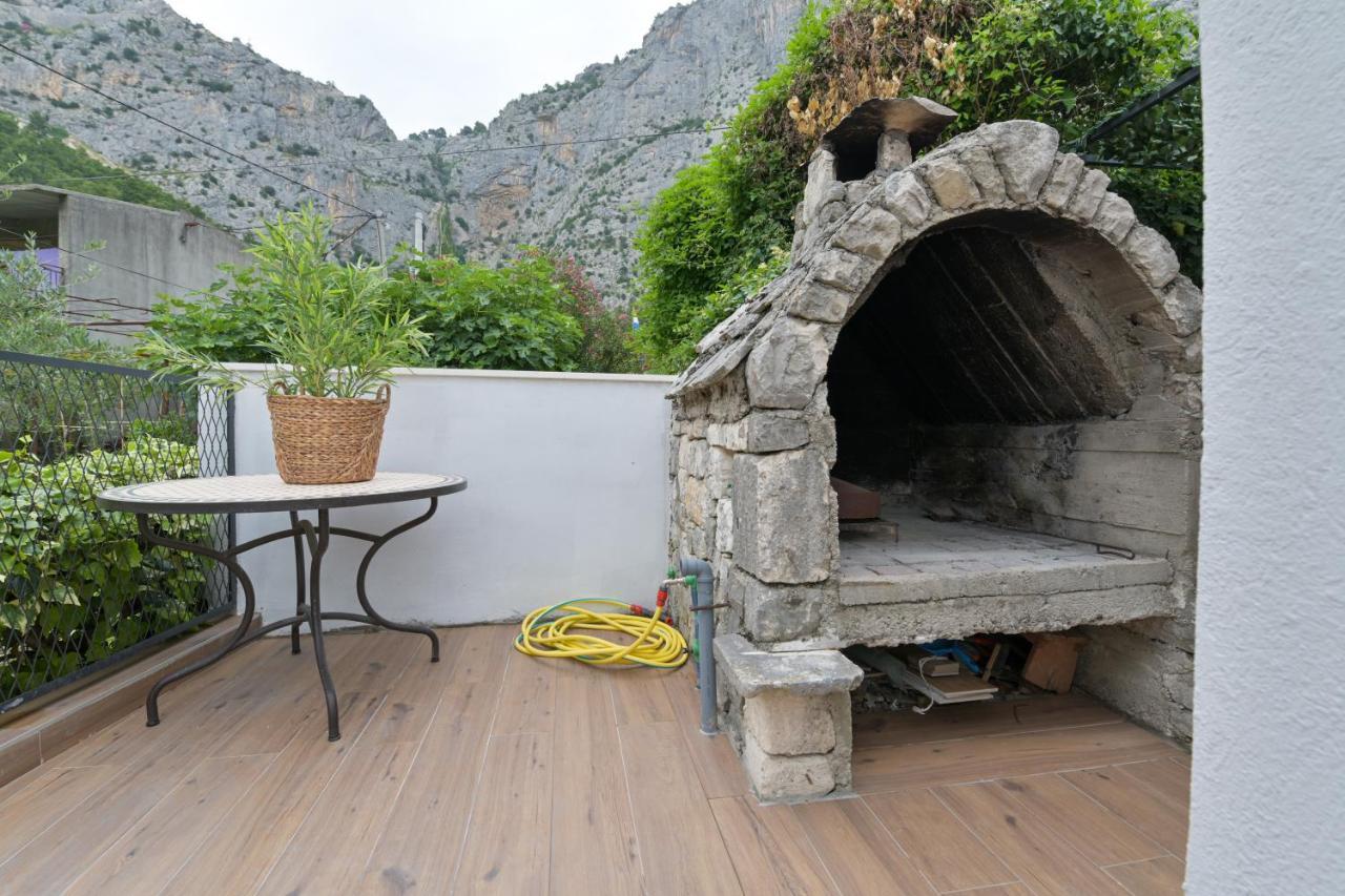 Holiday Home Greystone Omiš Kültér fotó